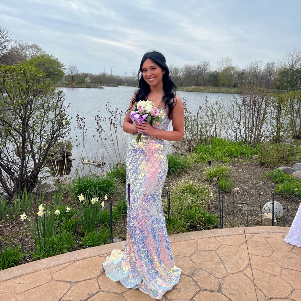 Clarisse designs prom dress